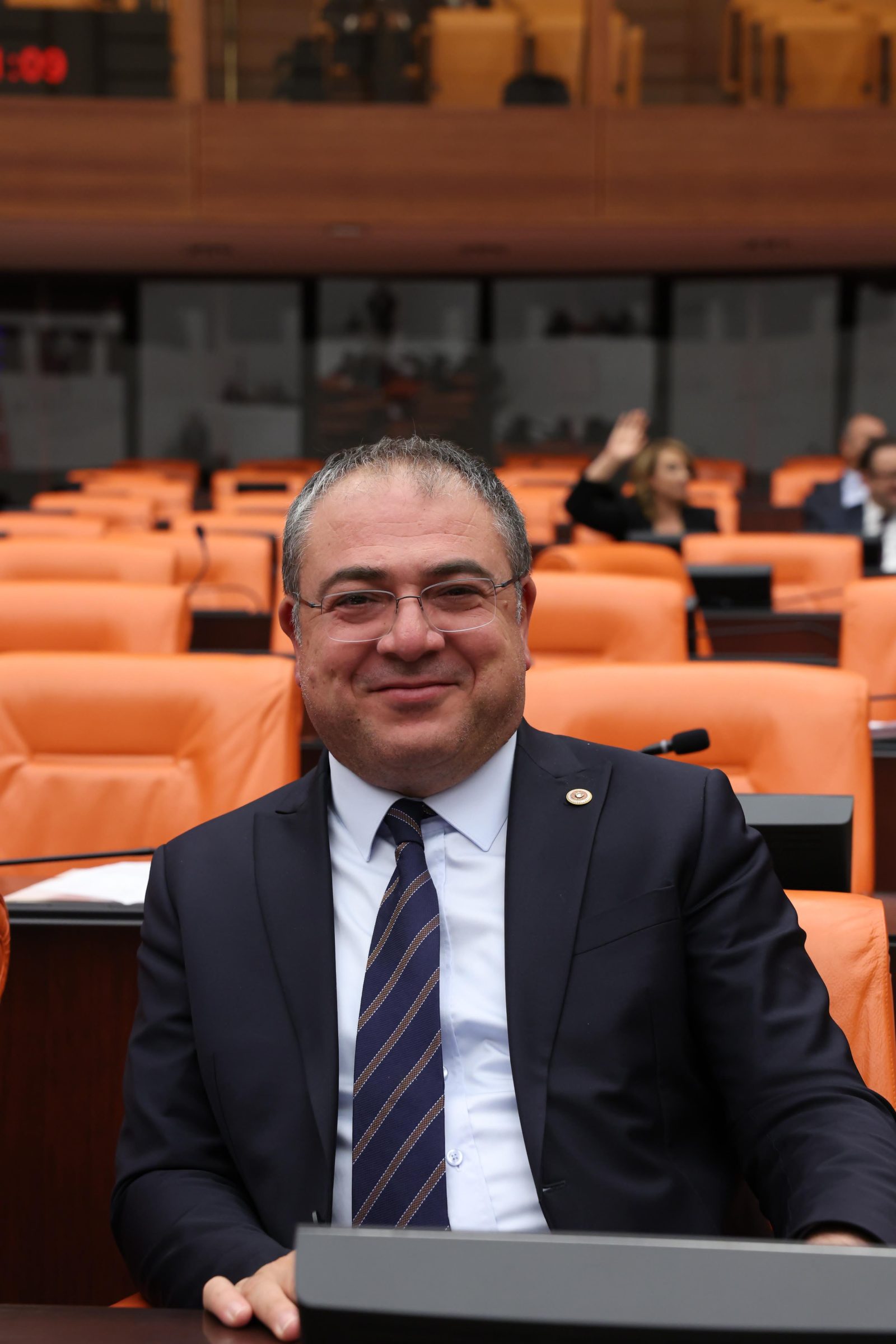 CHP’Lİ EVRİM KARAKOZ: “KURTULUŞ REÇETESİ, CUMHURİYET VE KAZANIMLARIDIR”