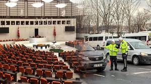 TRAFİKTE SIKIYET GETİREN YENİ DÜZENLEME MECLİS’TEN GEÇTİ