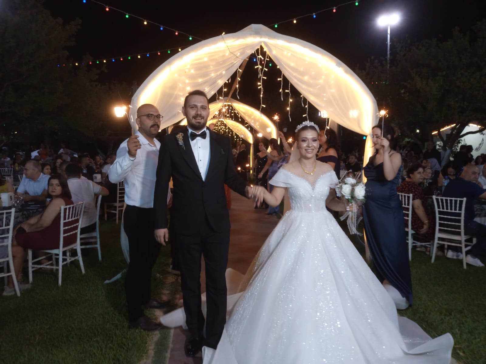 Neslişah ve Cemal İsa’nın Mutlu Günü