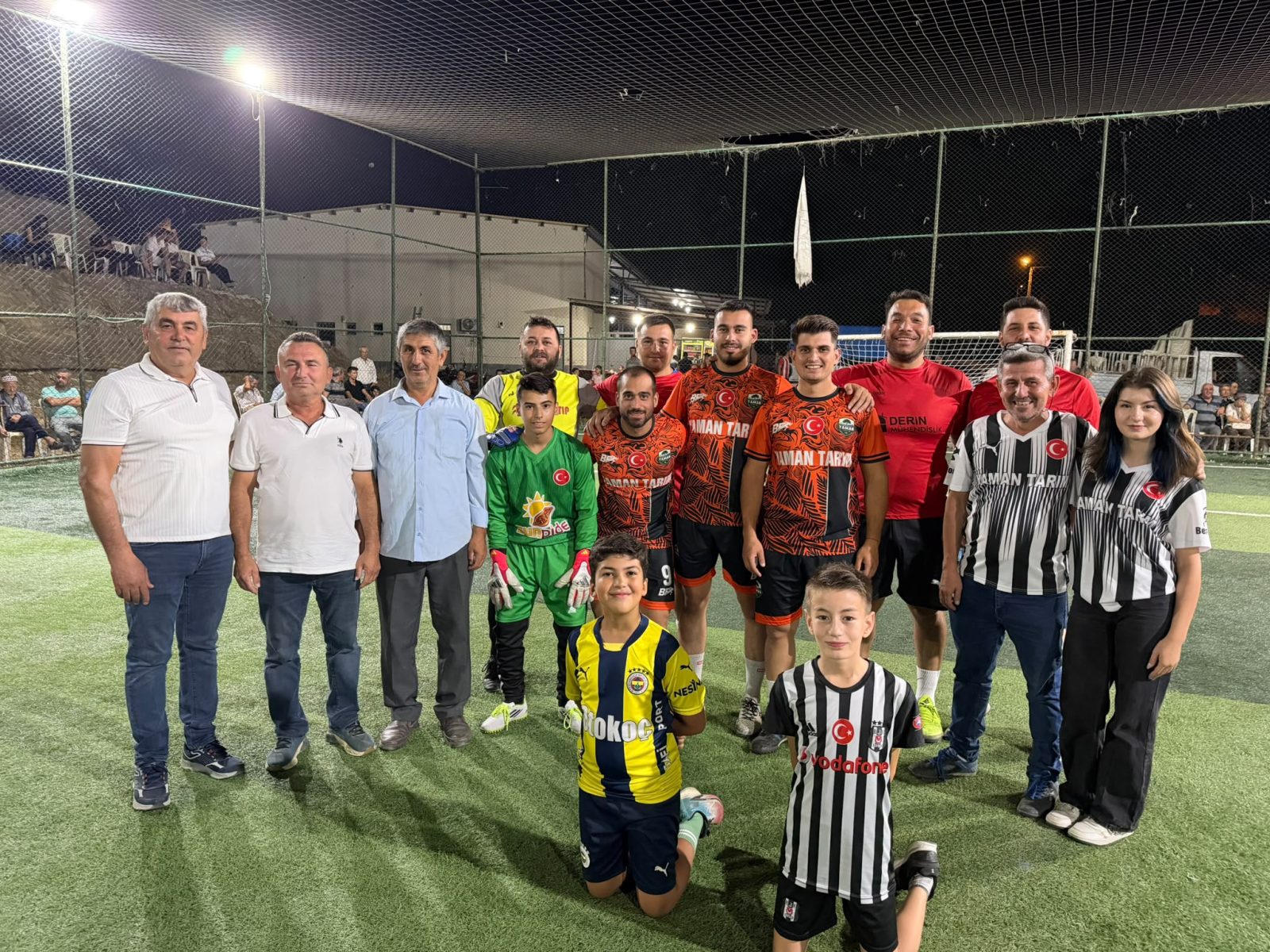 TUĞRA TARIM KARACAÖREN FUTBOL TURNUVASI COŞKUYLA BAŞLADI27 TAKIM VE 500 SPORCU ŞAMPİYONLUK İÇİN MÜCADELE EDECEK