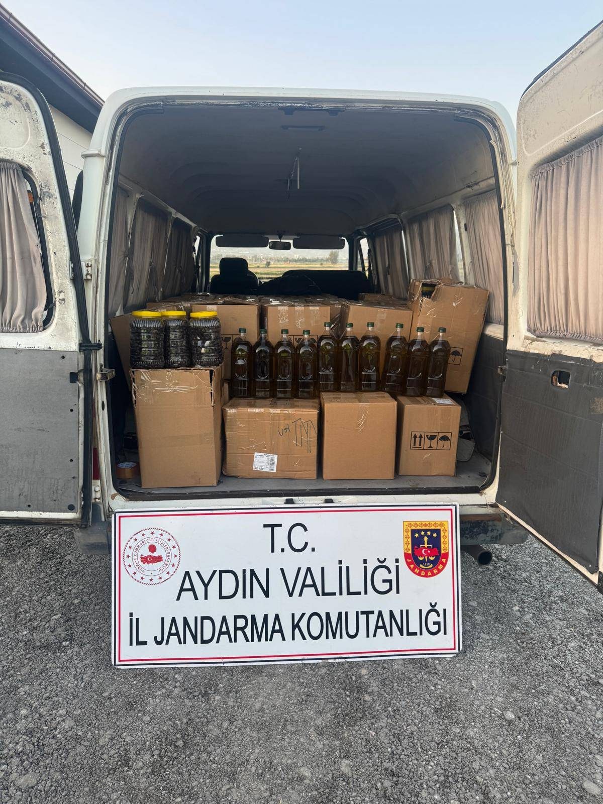 Köşk'te 2 milyon 400 bin TL değerinde taklit zeytinyağı ele geçirildi