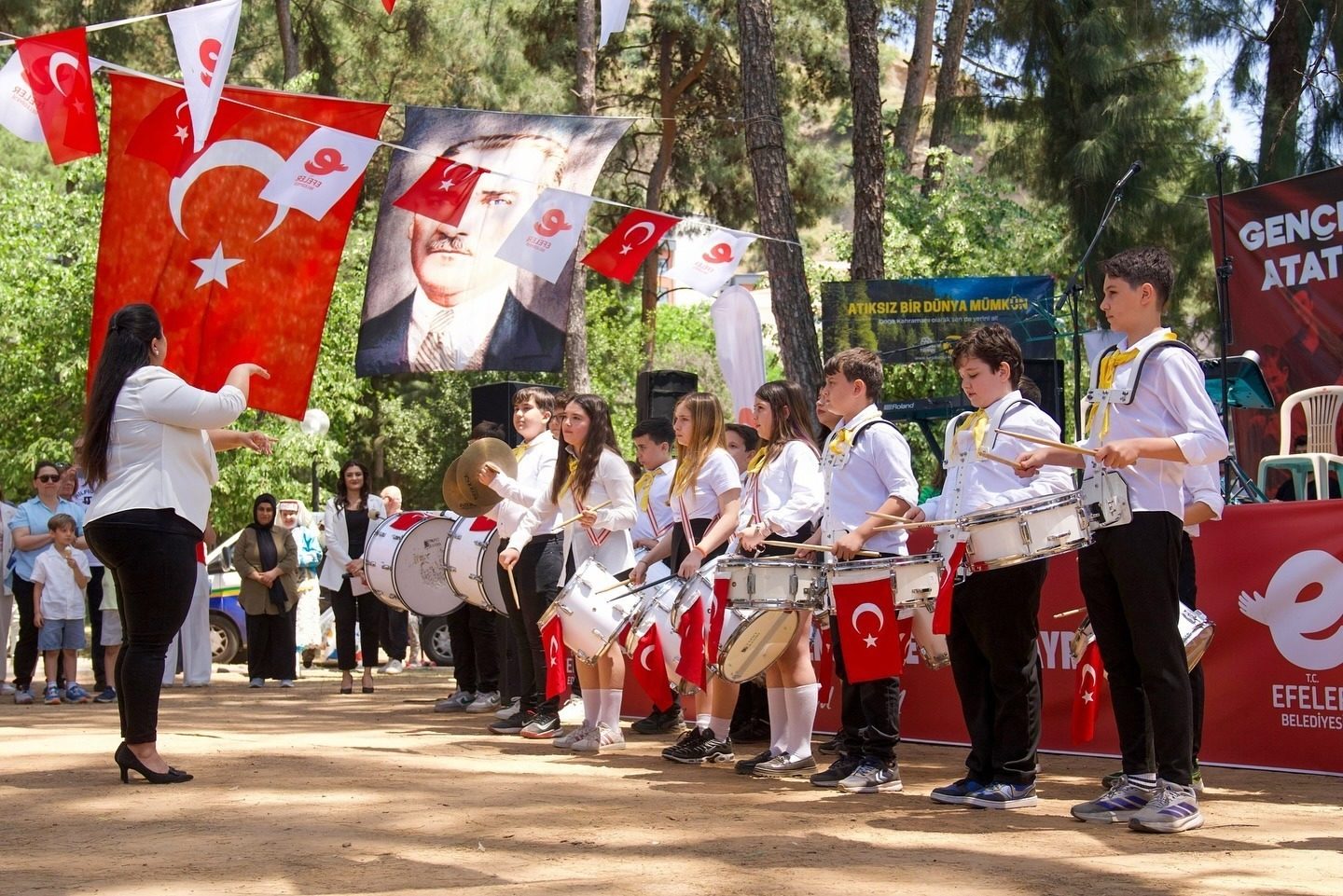 EFELER’DE 19 MAYIS COŞKUSU: BAŞKAN ANIL YETİŞKİN GENÇLERİ PINARBAŞI’NDA BULUŞTURACAK