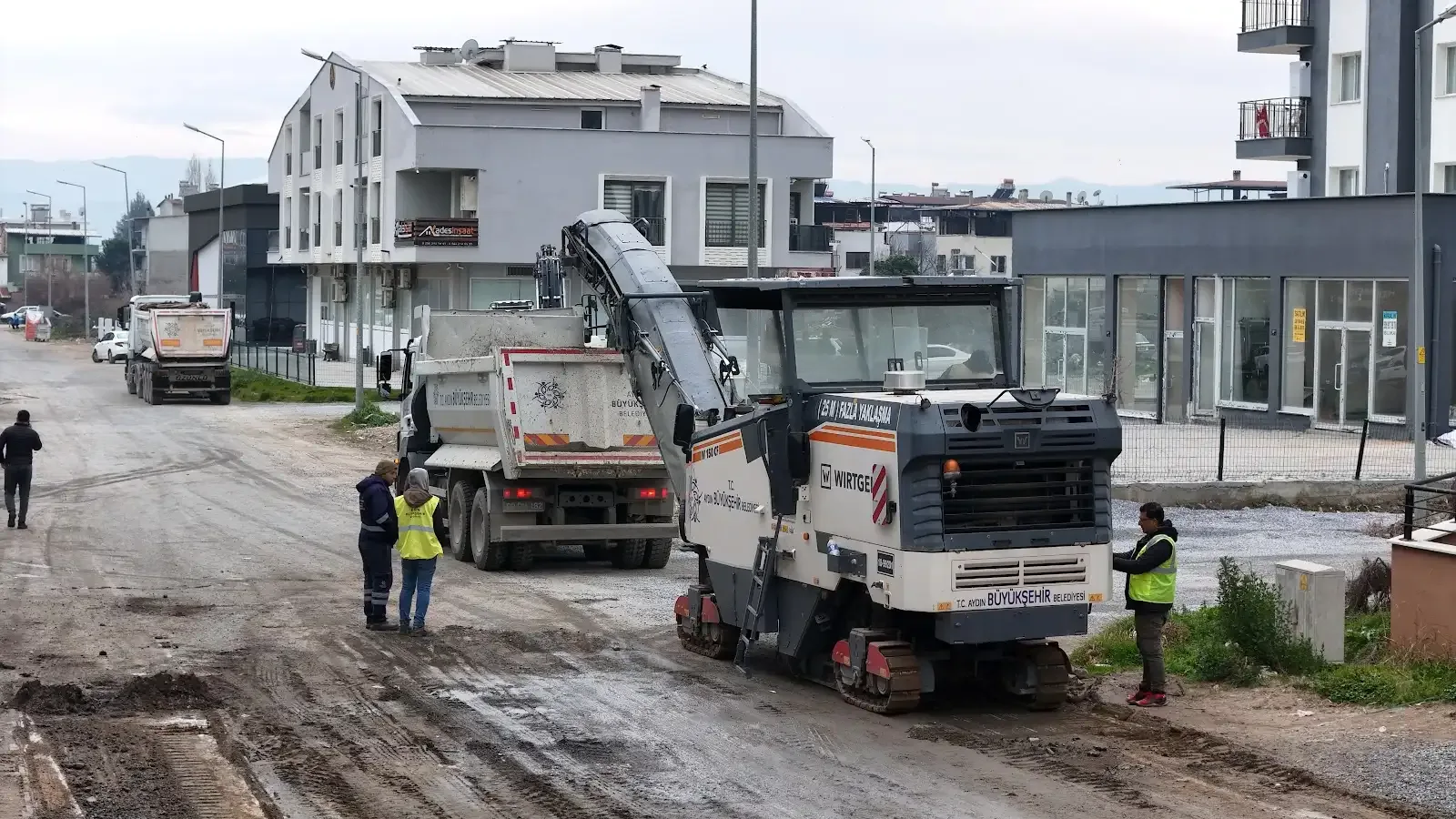 BAŞKAN ÇERÇİOĞLU EFELER’İ MODERN ULAŞIM AĞI İLE BULUŞTURUYOR