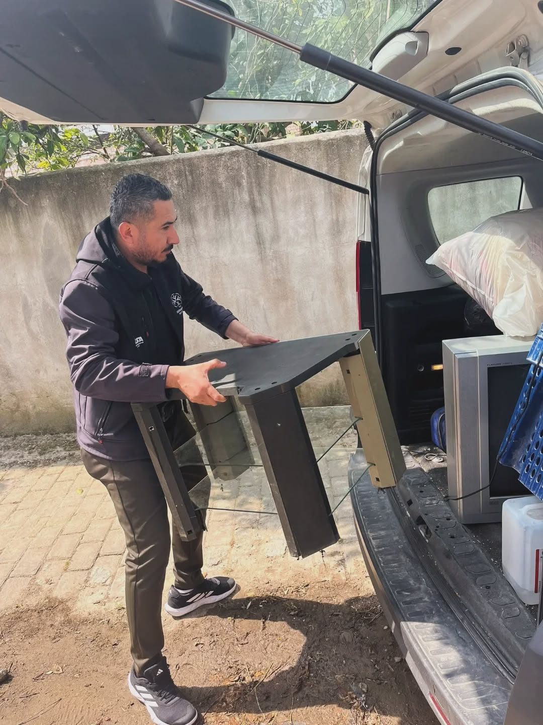 GERMENCİK’TE DAYANIŞMA KÖPRÜSÜ: BAŞKAN BURAK ZENCİRCİ’DEN ANLAMLI ÇAĞRI