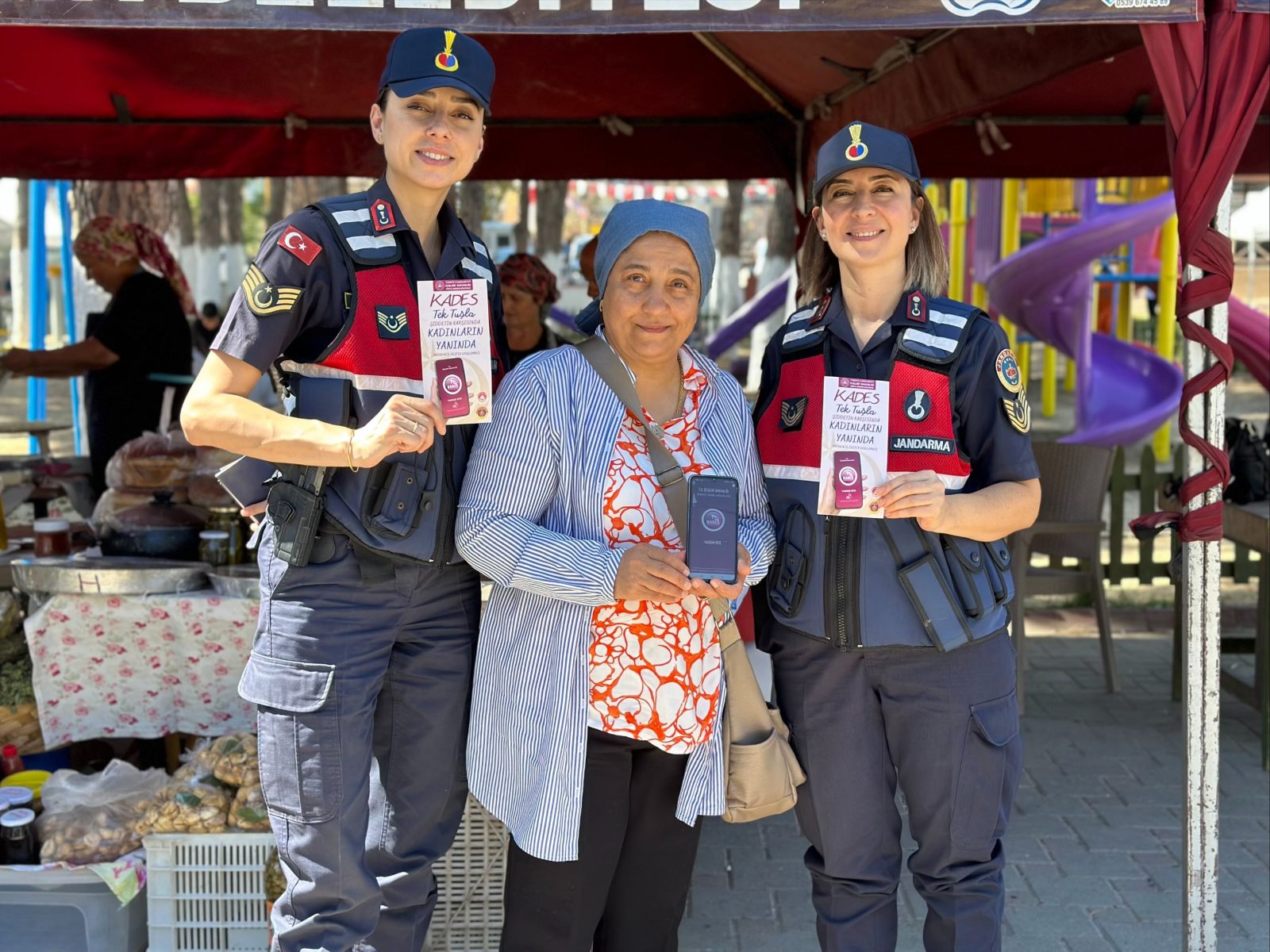AYDIN JANDARMASINDAN İNCİR FESTİVALİNDE KADES VE 6284 TANITIMI