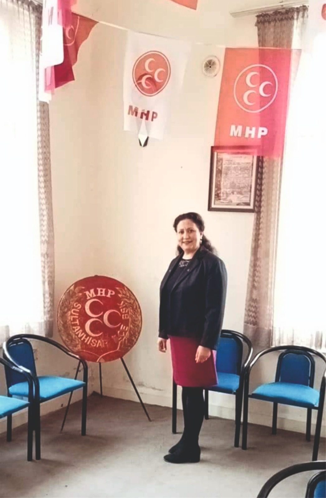 SULTANHİSAR MHP’DE AYŞE CAVCAV GÖREVİ BIRAKTI