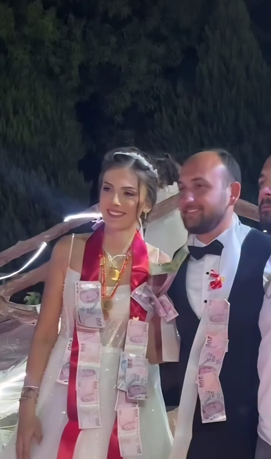 Ümran ve Kadir bir ömre 'Evet' dedi