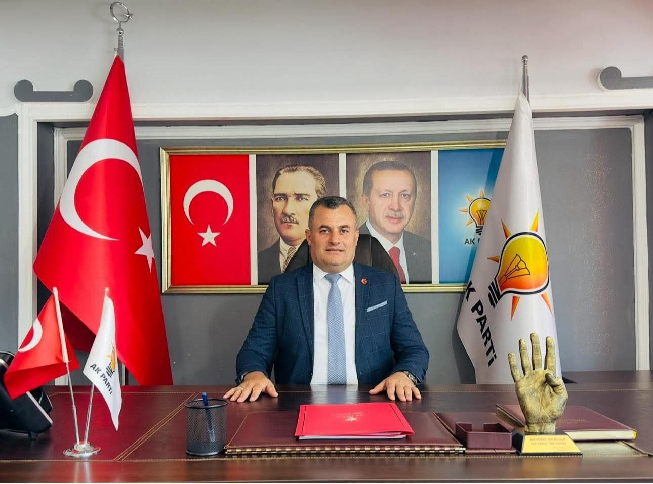 AK Parti Didim İlçe Teşkilatı’nda Sarsıcı Gelişme: Başkan Sebahattin Akkuş Görevinden İstifa Etti
