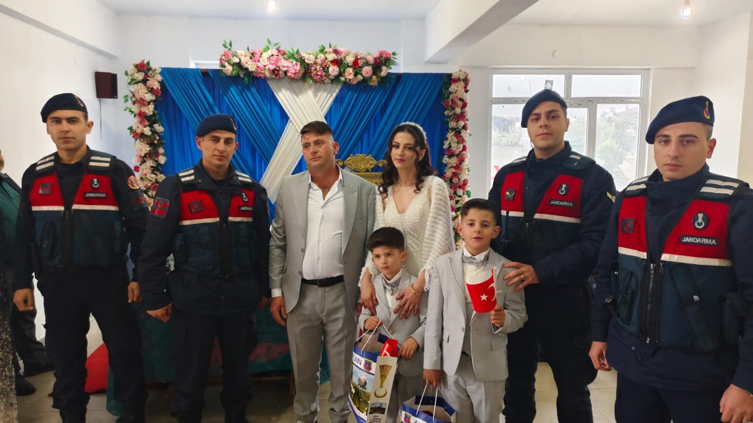 KÖŞK’TE JANDARMA SÜNNET DÜĞÜNÜNE KATILDI