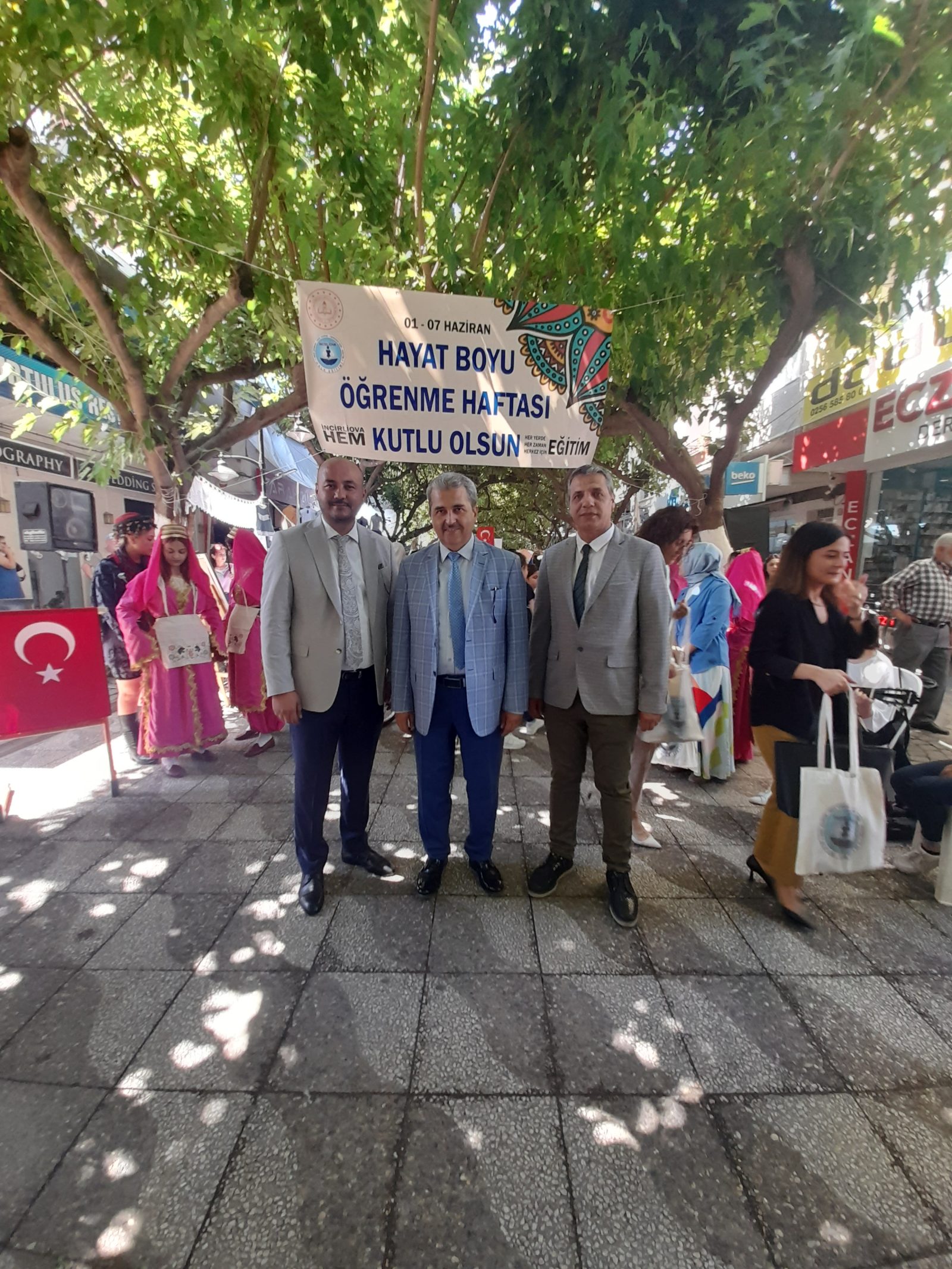 İNCİRLİOVA'DA HAYAT BOYU ÖĞRENME HAFTASI BAŞLADI