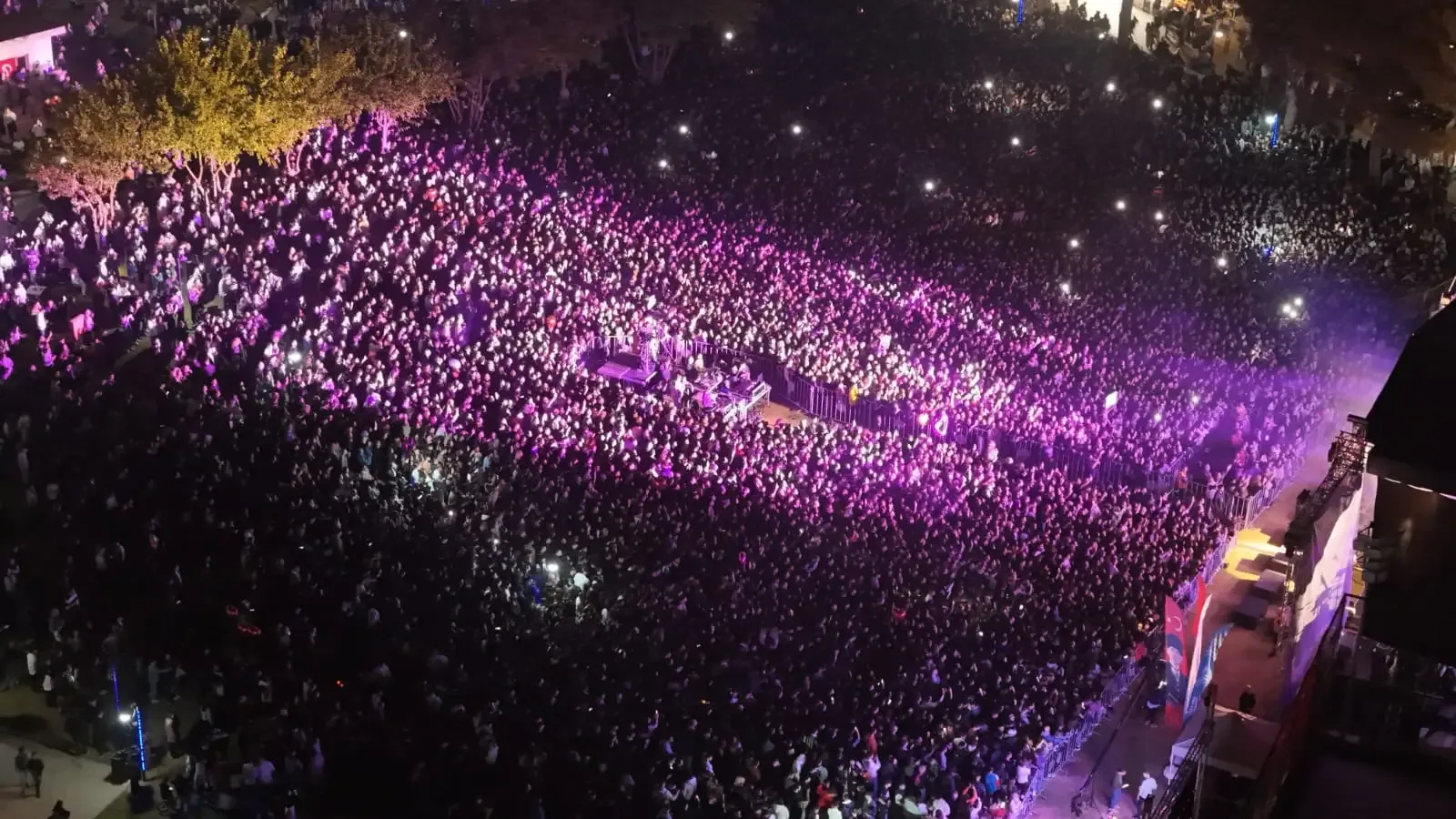 EGE’NİN EN BÜYÜK FESTİVALİ AYDINFEST COŞKUYLA BAŞLADI