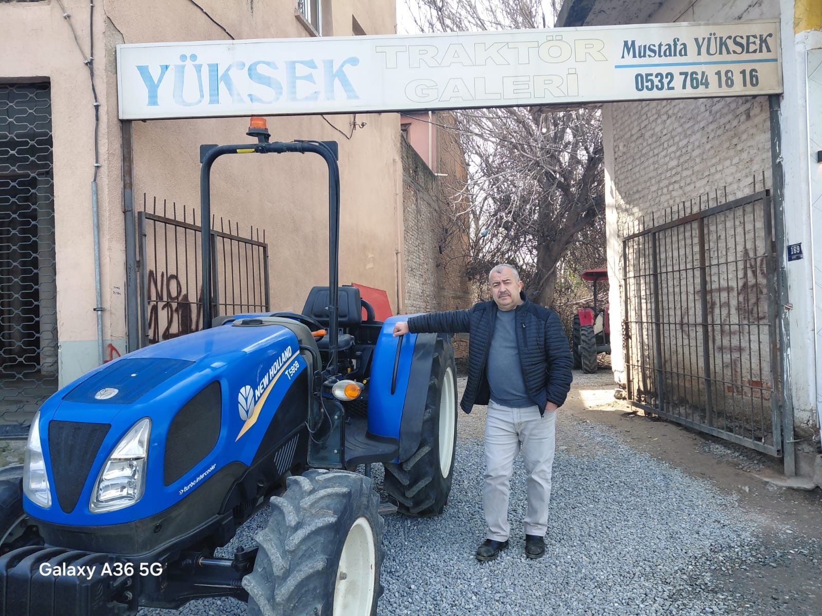 İncirliova’da Güvenin Adresi: YÜKSEK GALERİ Çiftçinin Yanında