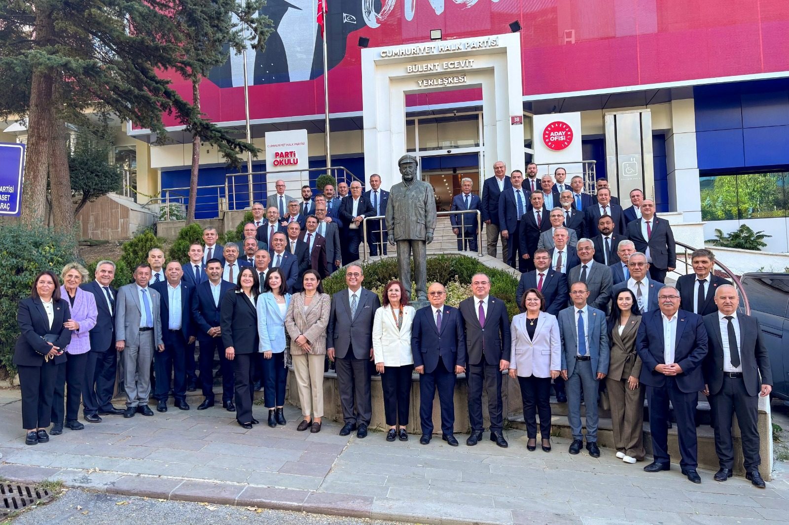 BAŞKAN YETİŞKİN: “HALKIN İKTİDARINI YERELDEN GENELE İNŞA EDECEĞİZ”