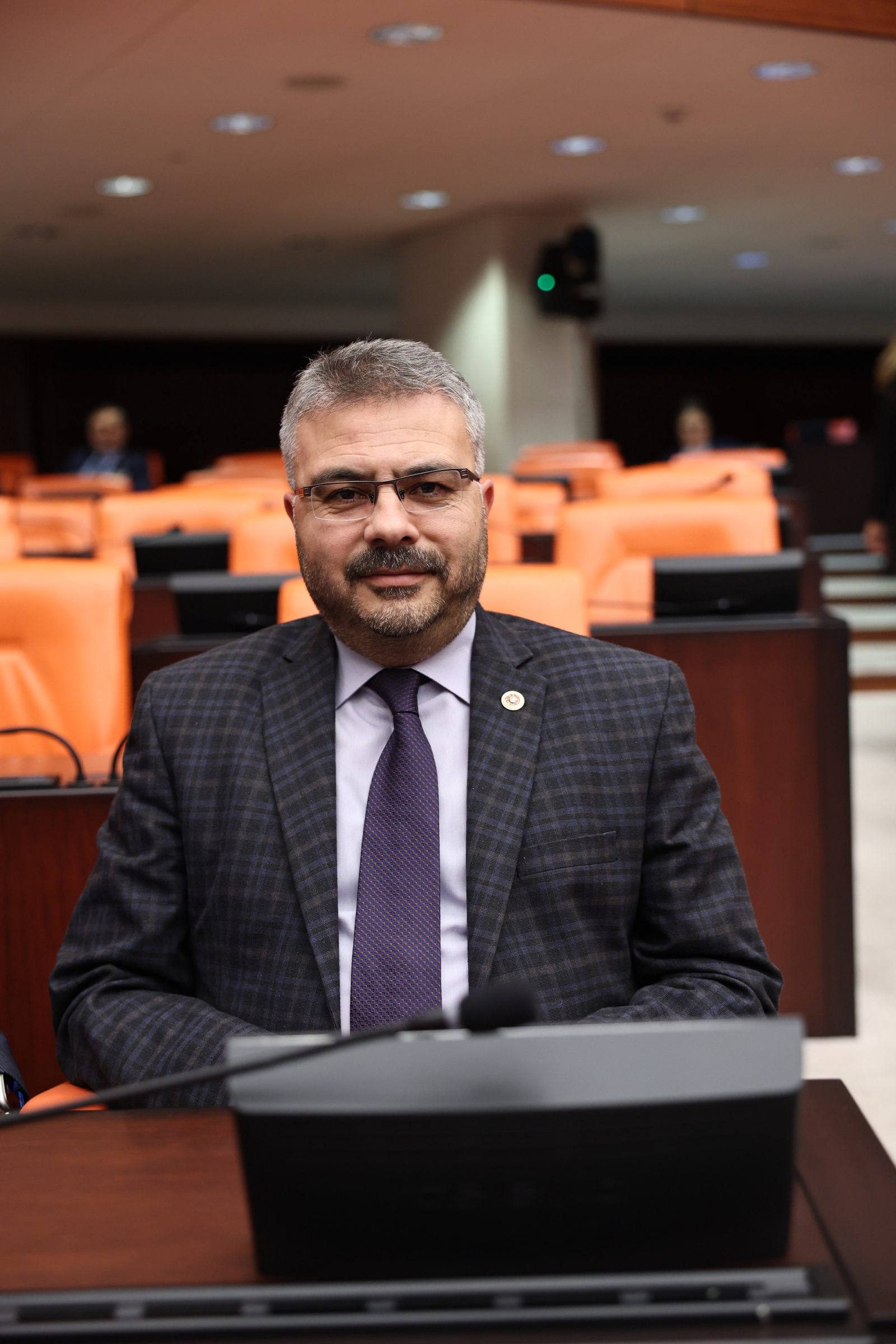 AK Parti Aydın Milletvekili Av. Ömer Özmen’in *Ramazan Bayramı Kutlama Mesajı*