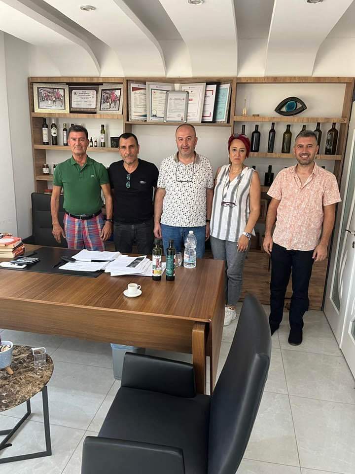 MHP KADIN KOLLARI HEYETİ’NDEN ÜMMET AKIN’A VEFA ZİYARETİ