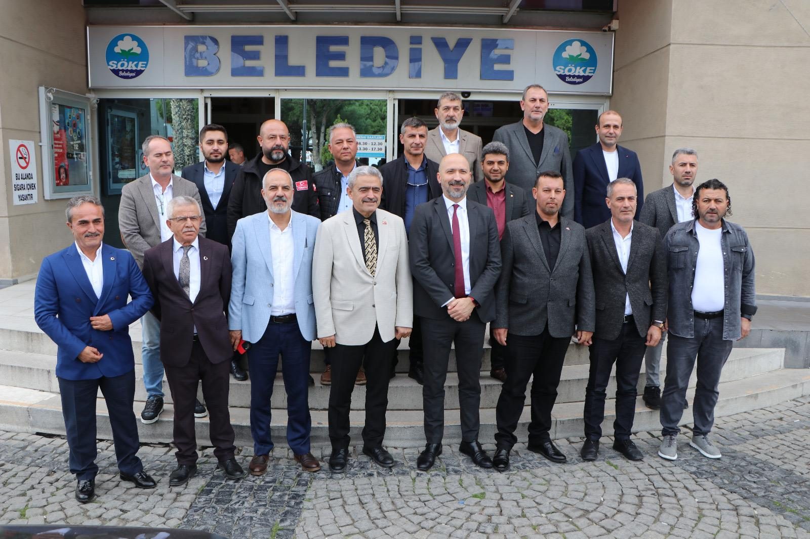MHP Aydın İl Başkanı Haluk Alıcık; "Bereketli ovası ile modern tarımın öncüsü Söke'li hemşerilerim hayırlı günler"