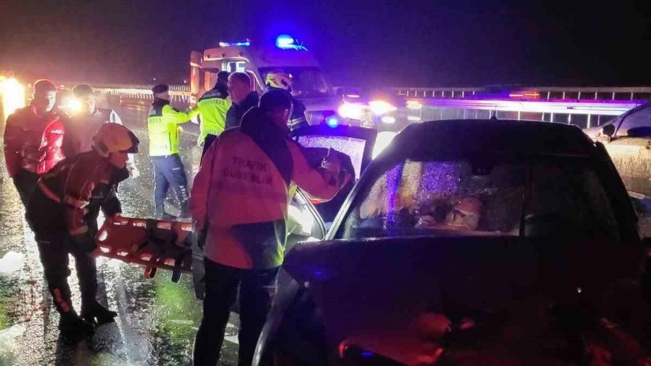 Aydın’ın Kuyucak İlçesinde Zincirleme Kaza: 4 Yaralı