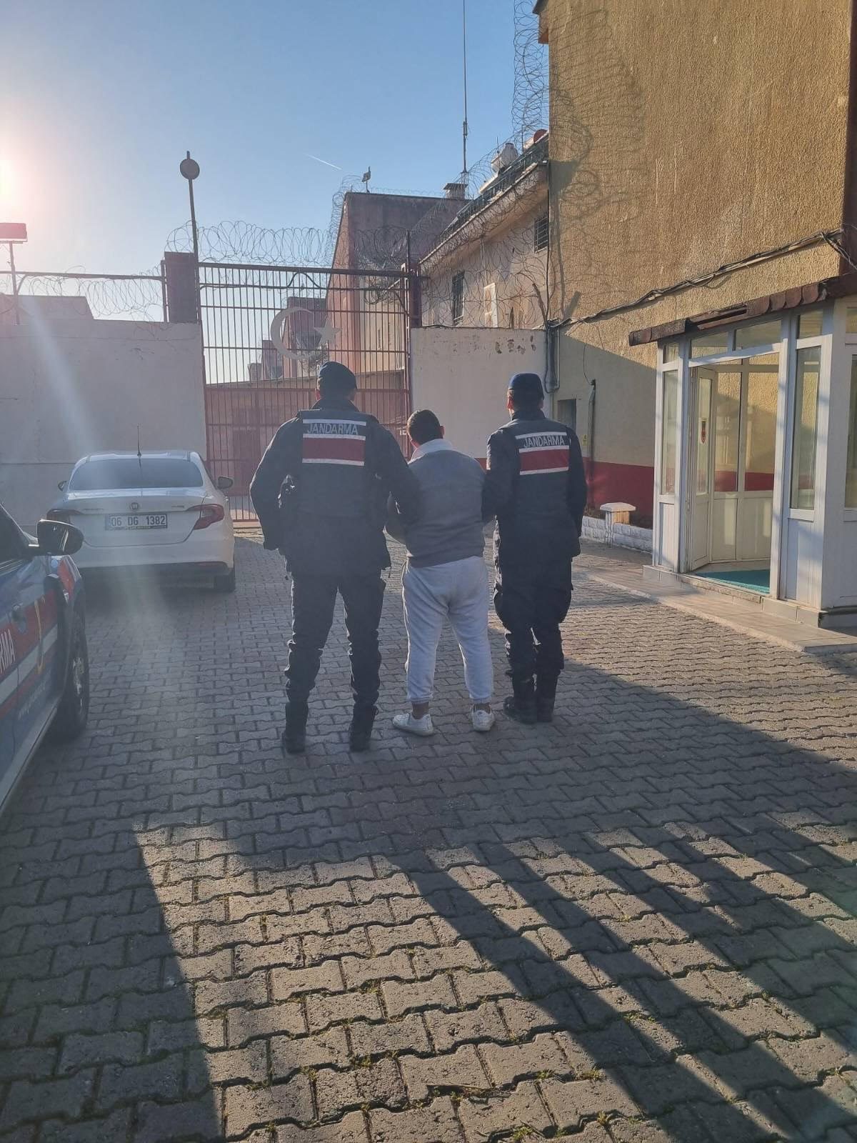 Germencik’te Uyuşturucu Suçundan Aranan Hükümlü Yakalandı
