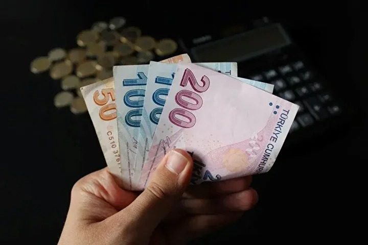 En Düşük Emekli Maaşında Artış: Zam Farkı Ödemeleri Bekleniyor