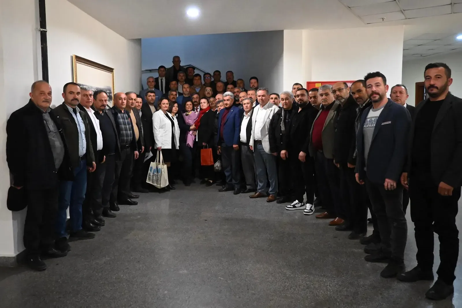 BAŞKAN ÇERÇİOĞLU’NA NAZİLLİLİ MUHTARLARDAN ZİYARET