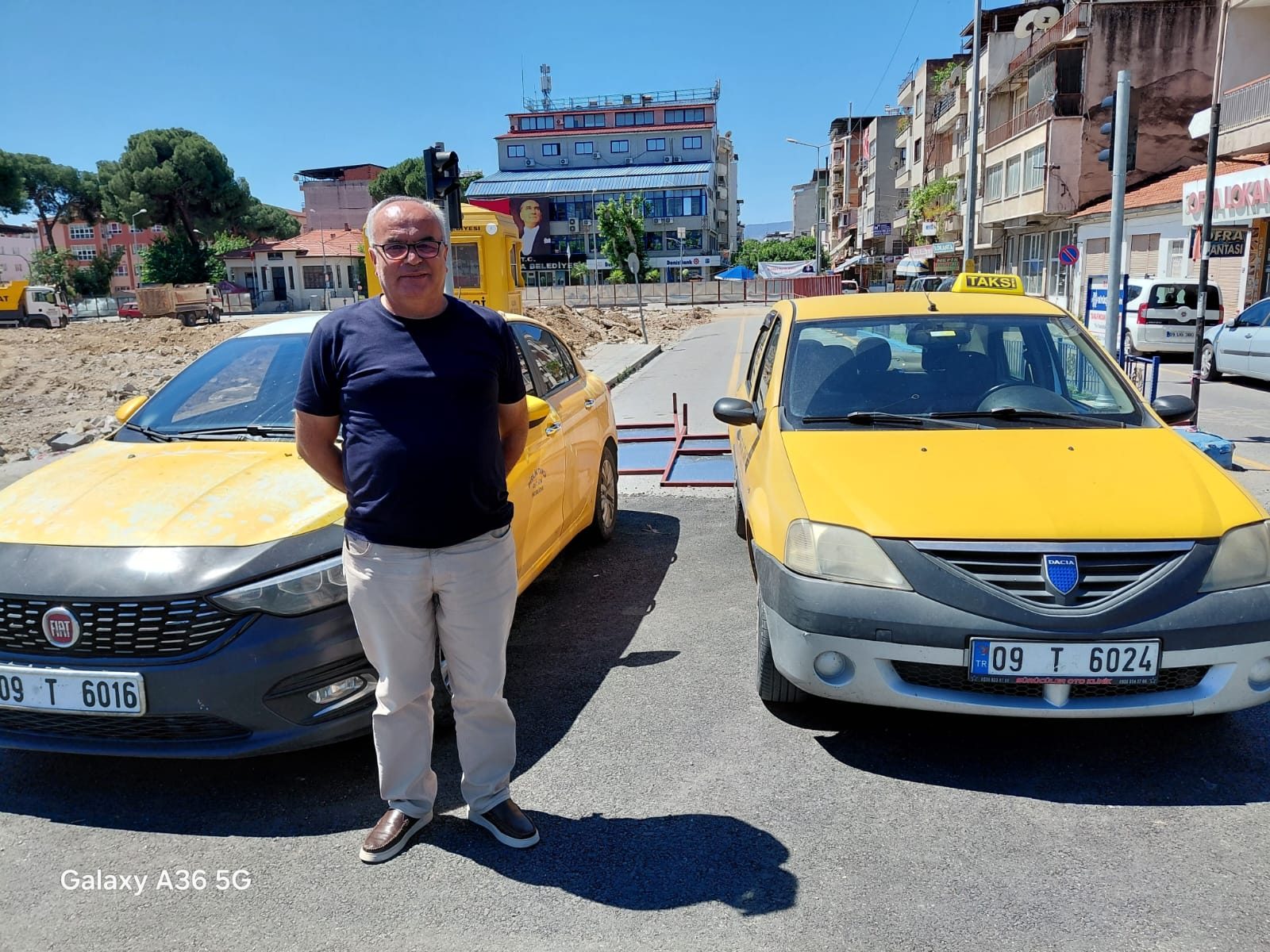 İNCİRLİOVA BİRLİK TAKSİ, YENİ HİZMET NOKTASINDA VATANDAŞLARIN HİZMETİNDE
