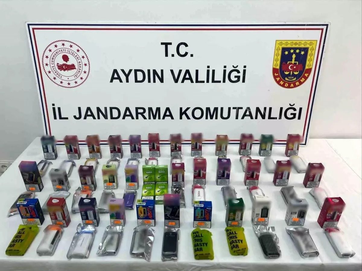 ELEKTRONİK SİGARA KAÇAKÇILARINA BASKIN