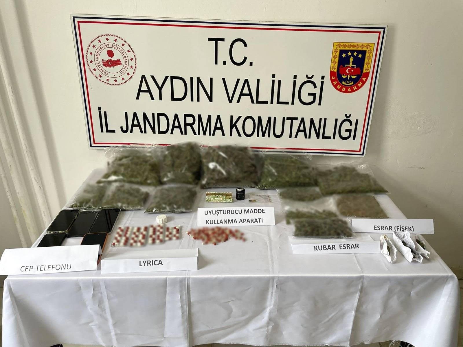 Yenipazar’da Sokak Satıcısına Operasyon: Uyuşturucu ve Tohum Ele Geçirildi