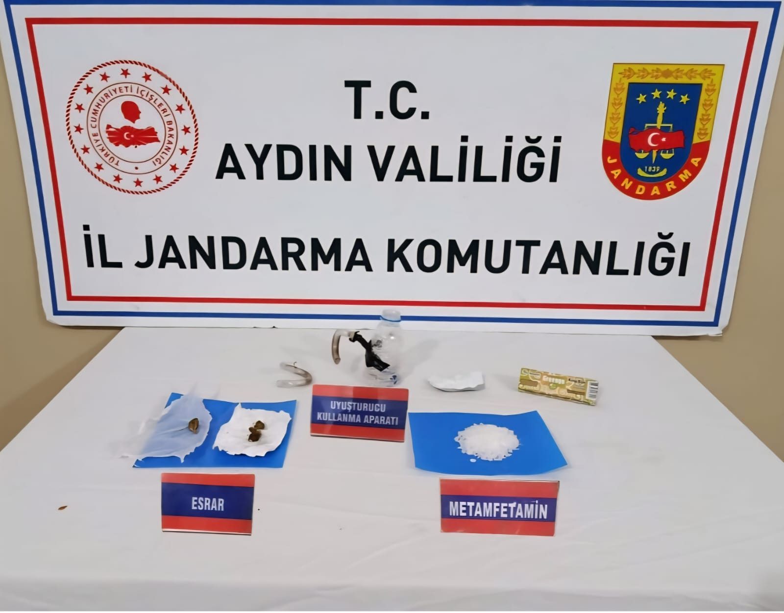 AYDIN’DA JANDARMADAN UYUŞTURUCU OPERASYONU: 2 GÖZALTI