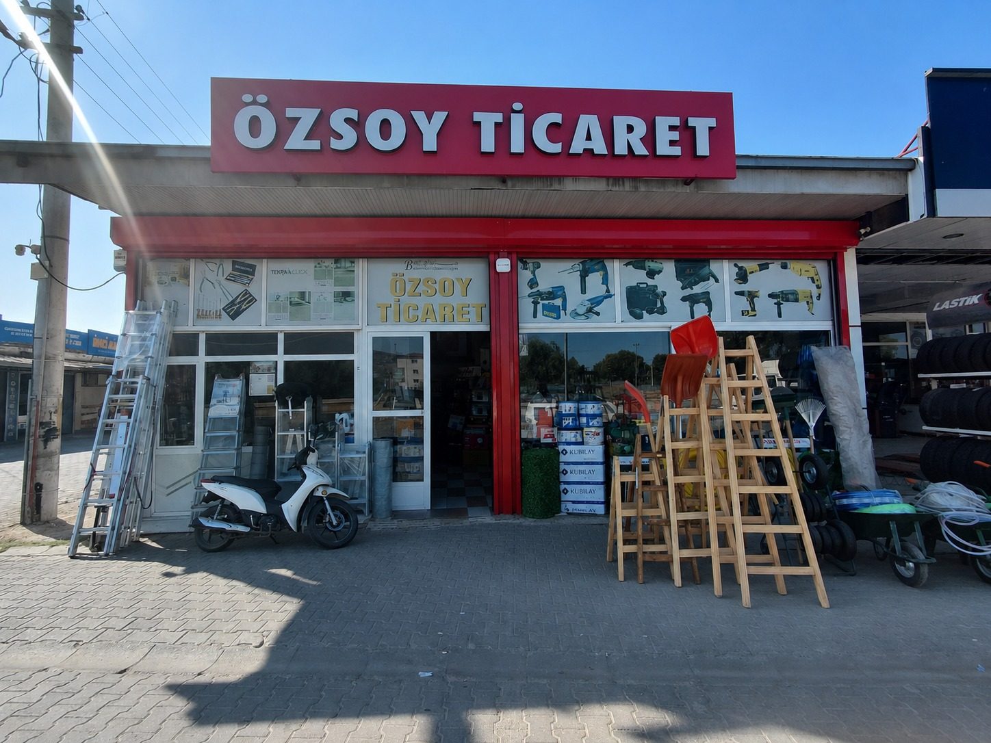 ÖZSOY TİCARET, GERMENCİK’TE ESNAFIN VE VATANDAŞIN GÜVENİLİR ADRESİ