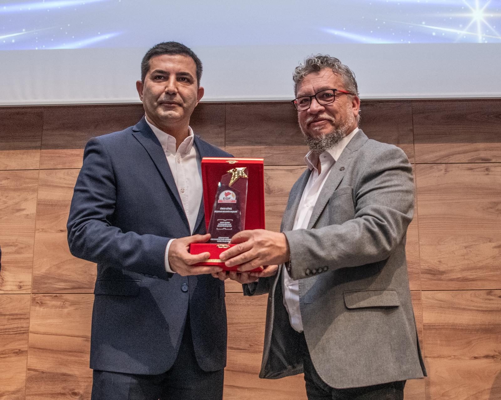 BAŞKAN ÖMER GÜNEL YİNE ZİRVEDE YER ALDI