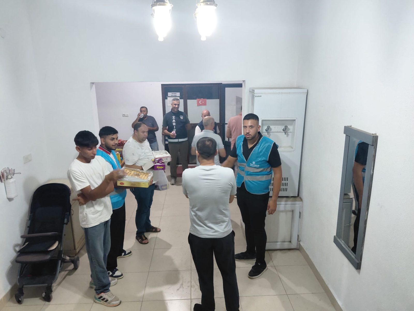 Ülkü Ocakları İncirliova İlçe Başkanlığı’ndan Mevlid Kandili’nde Hayır Programı