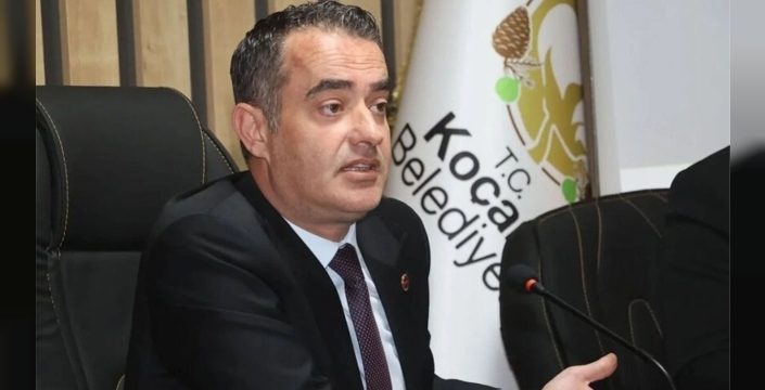 Koçarlı Belediye Başkanı Özgür Arıcı CHP’den İstifa Etti: “Seçilmiş Belediye Başkanıyım, Atanmışlarla Yol Yürümem”
