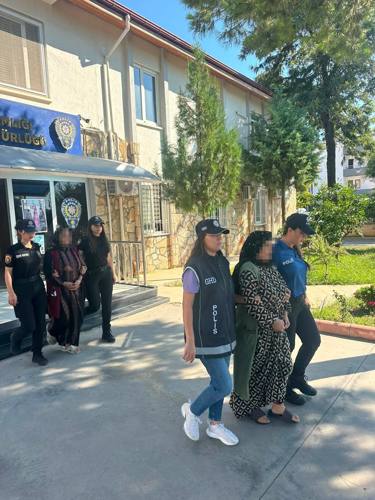 Didim’de Çocukları Zorla Çalıştıran 2 Şüpheli Tutuklandı: 8 Çocuk Koruma Altına Alındı