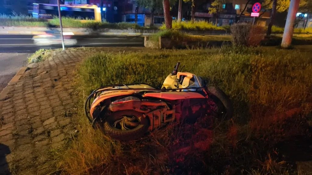 NAZİLLİ’DE OTOMOBİL İLE MOTOSİKLET ÇARPIŞTI: 1 YARALI