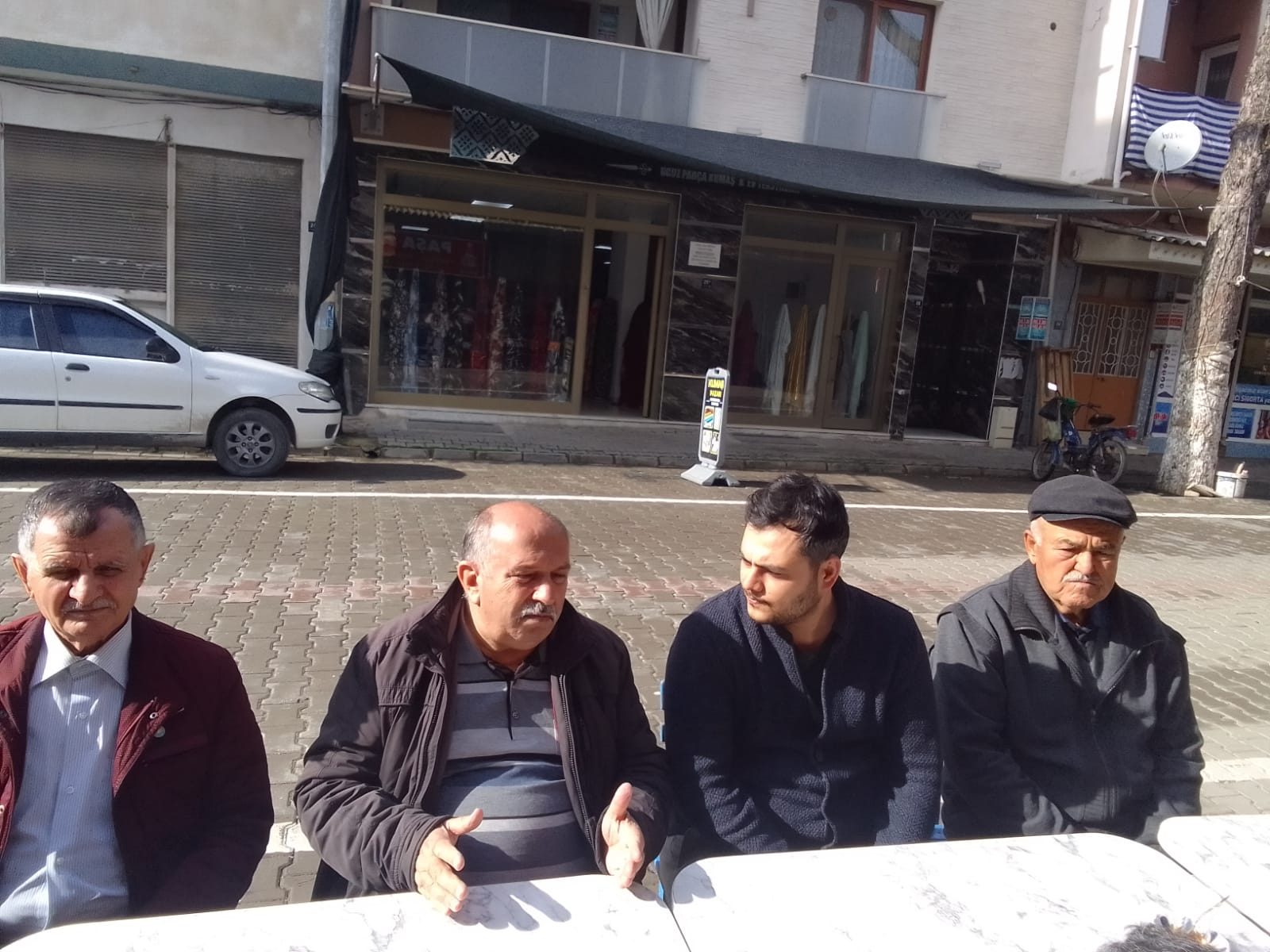 İncirliova İyi Parti Teşkilatından Zafer Partisine Geçmiş Olsun Ziyareti