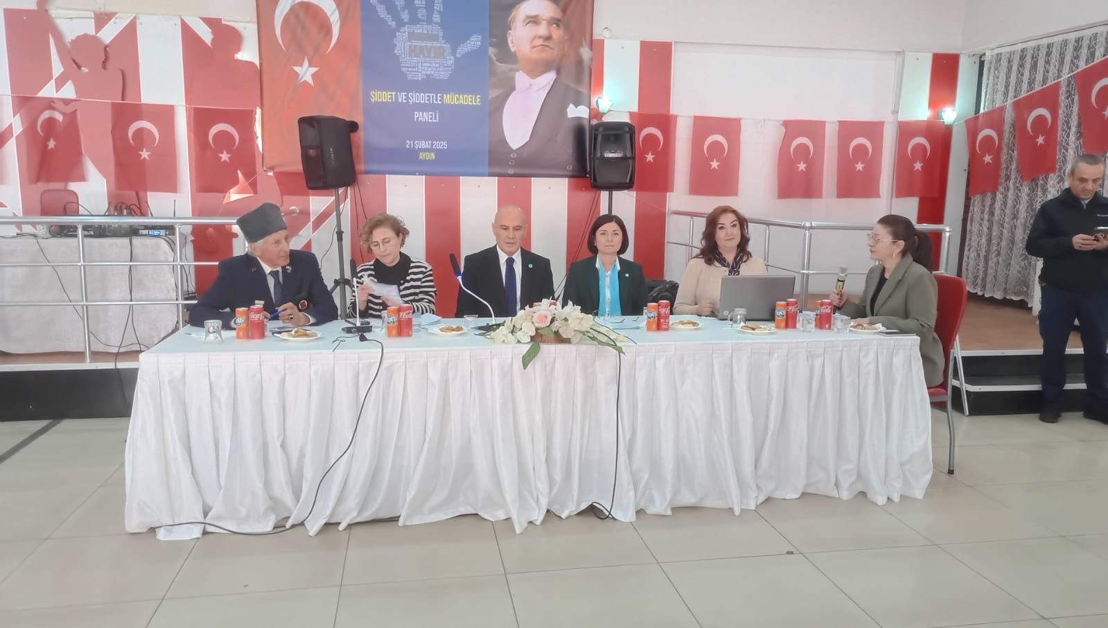 ŞİDDET VE ŞİDDETLE MÜCADELE PANELİ