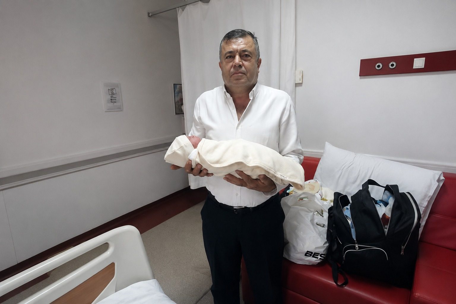 Koçarlı Şoförler Odası Başkanı Ali Köse’ye Anlamlı Gurur: Torununa İsmi Verildi