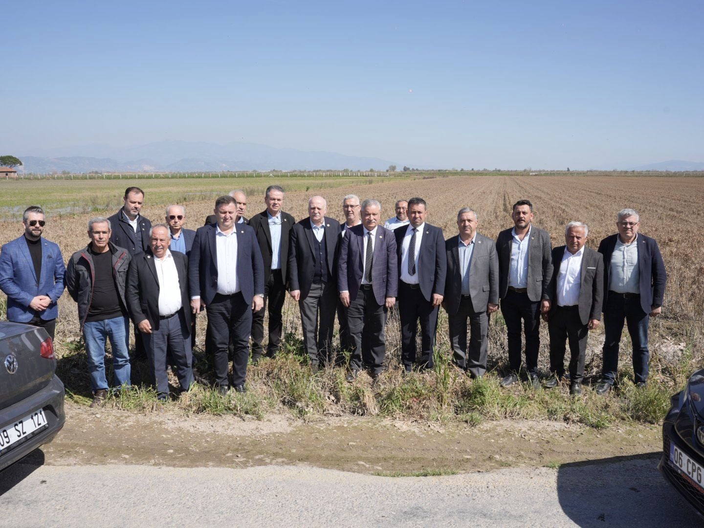 BAYRAKTAR, KOÇARLI VE GERMENCİK’TE DOĞAL AFETTEN ETKİLENEN TARIM ALANLARINI İNCELEDİ