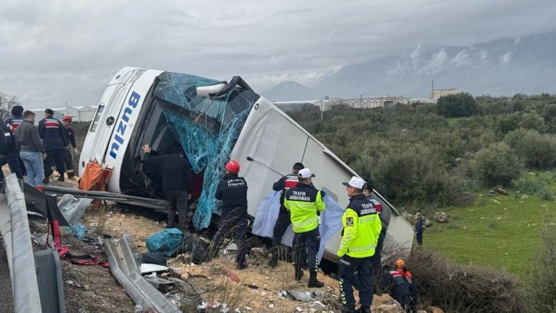 Tekirdağ–Antalya Seferini Yapan Yolcu Otobüsü Şarampole Devrildi: 8 Ölü, 26 Yaralı