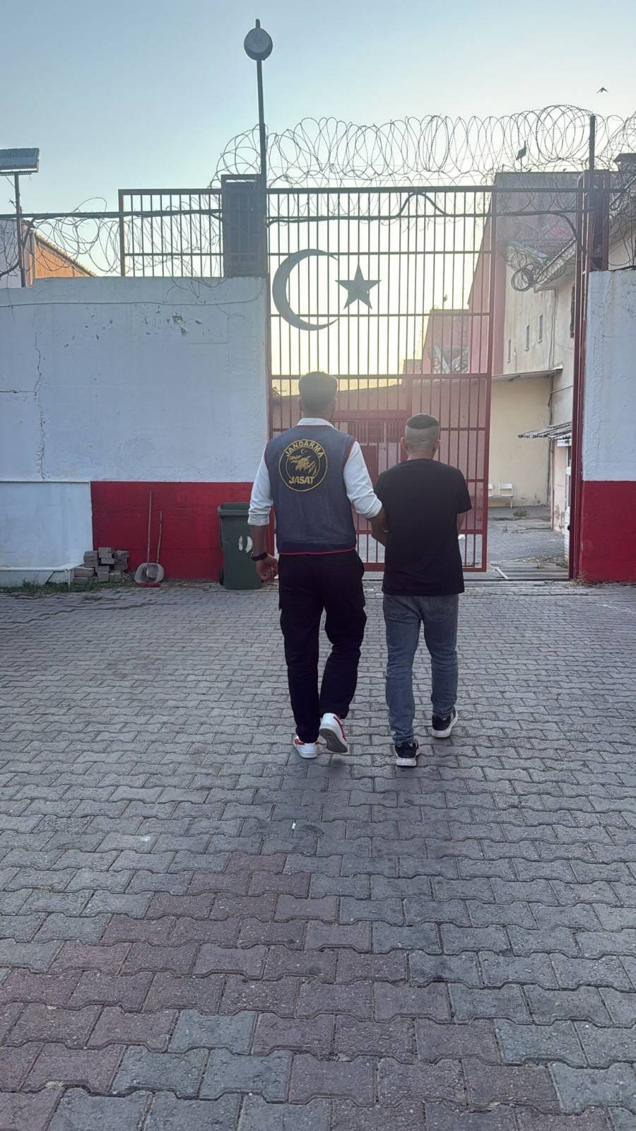 Germencik’te hırsızlık suçundan aranan hükümlü yakalandı