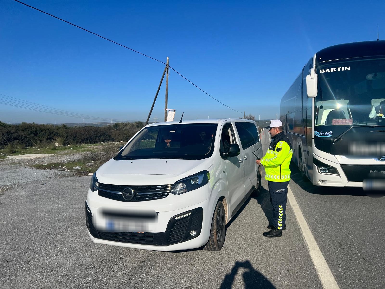 Aydın’da jandarmadan hava destekli trafik denetimi