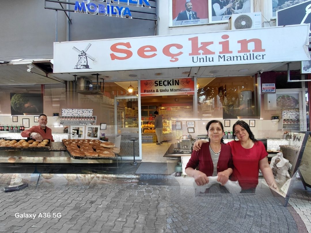 İncirliova’nın Lezzet Durağı Seçkin Unlu Mamülleri, Kalite ve Tazelikle Büyüyor