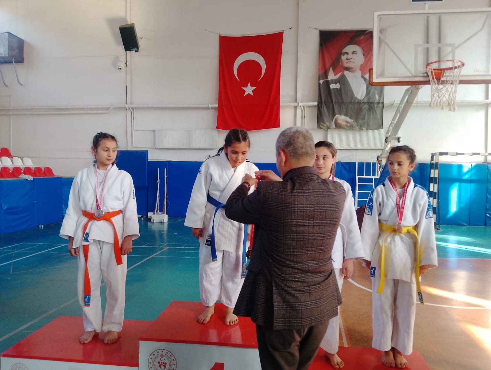 CANSU YILDIRIM AYDIN BİRİNCİSİ