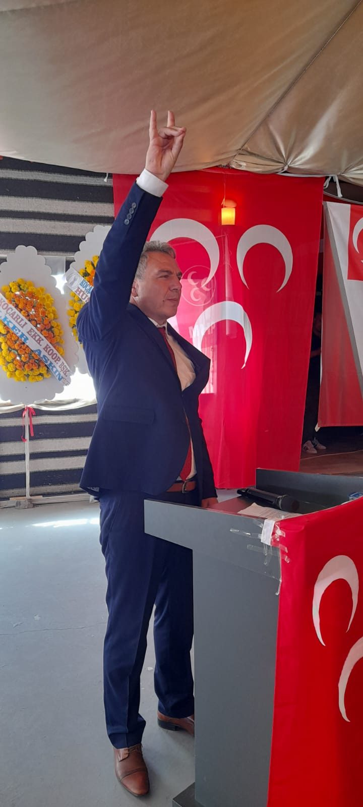 MHP KOÇARLI’DA ŞENOL ŞAHİN İLE DEĞİŞİME GİTTİ