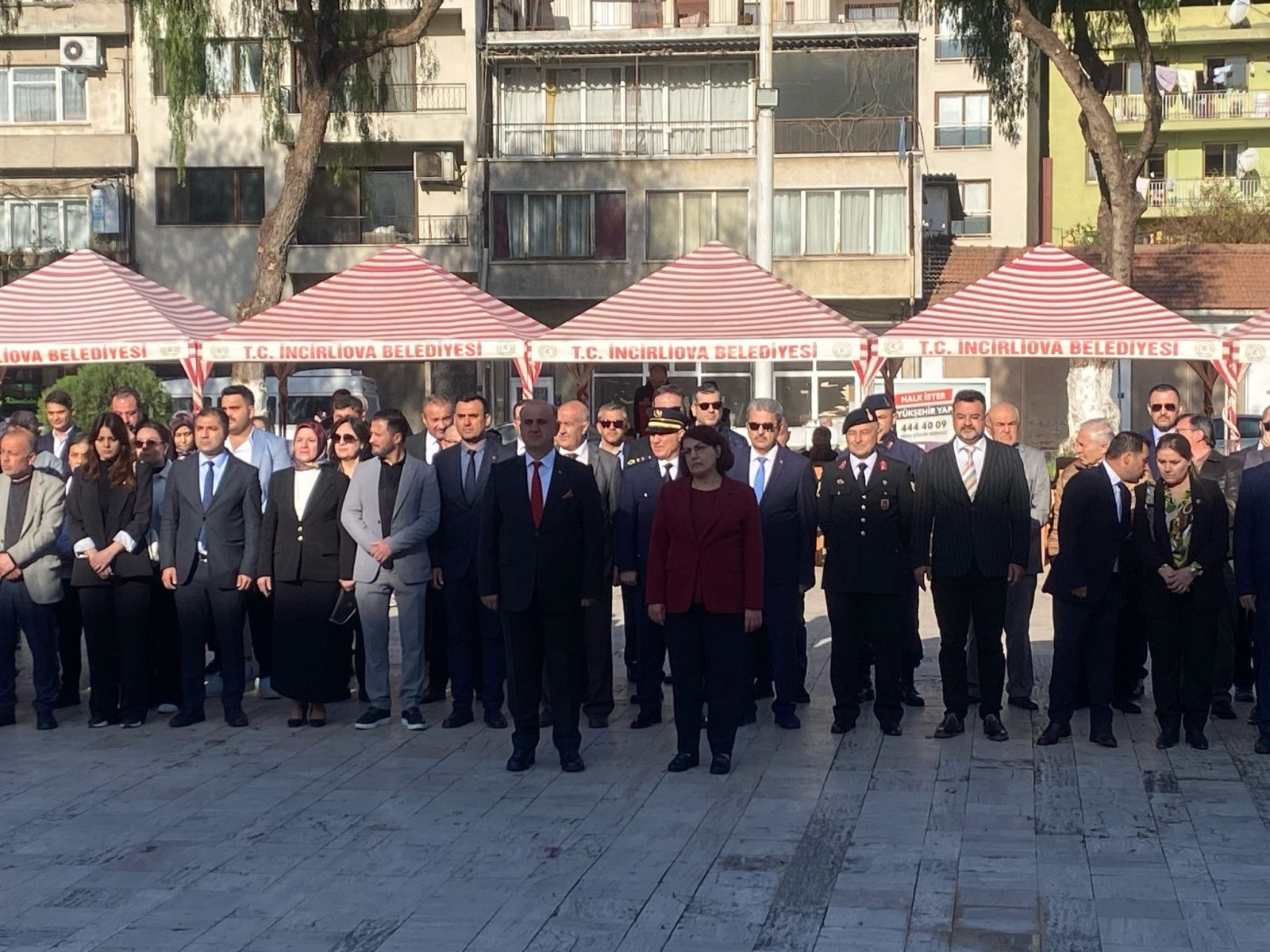 İNCİRLİOVA ÇANAKKALE ZAFERİNİ KUTLADI ŞEHİTLERİ ANDI