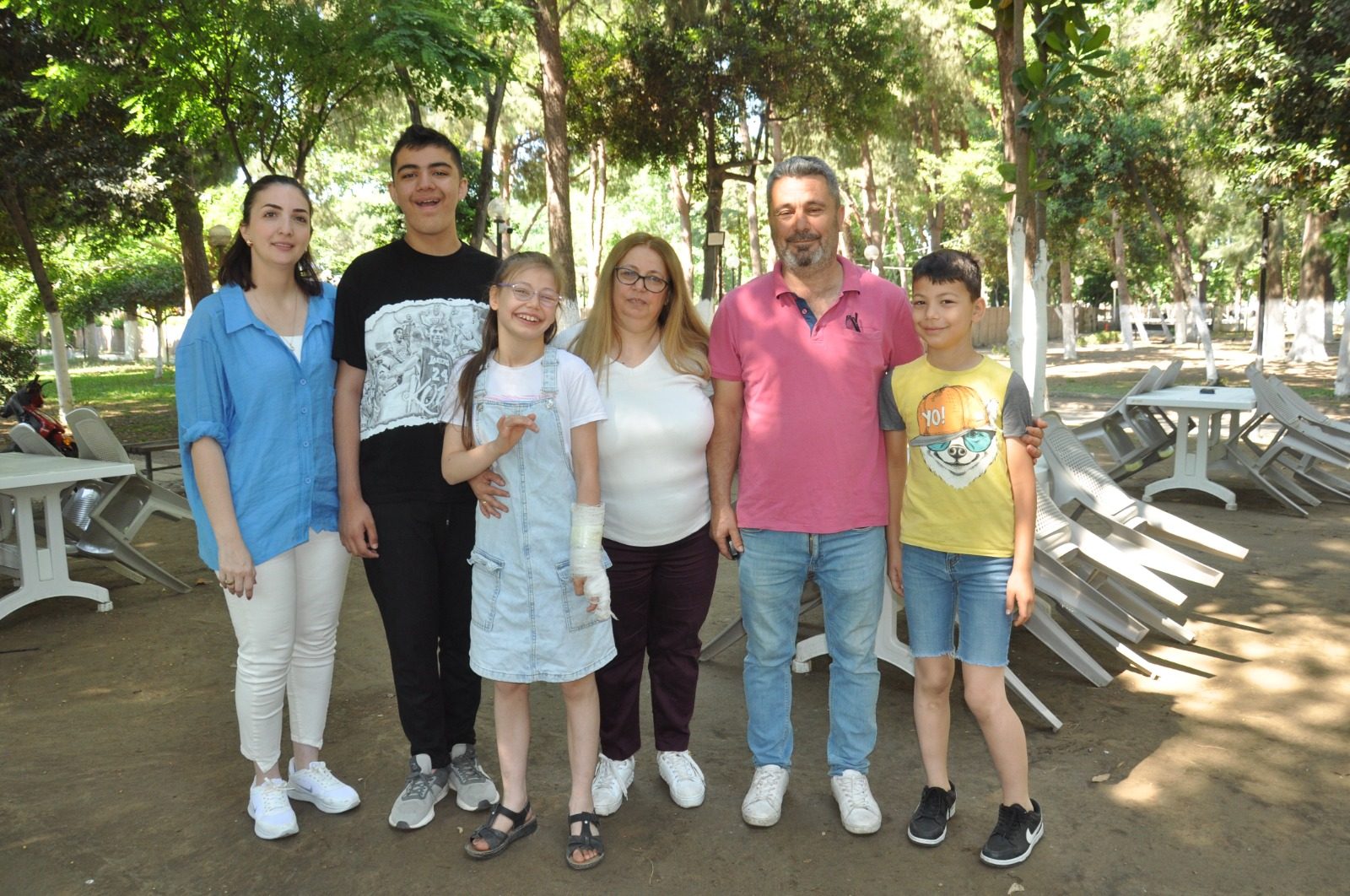 ÖZEL EĞİTİMLİ ÖĞRENCİ VE ÖĞRETMENLERE YEMEK VERİLDİ