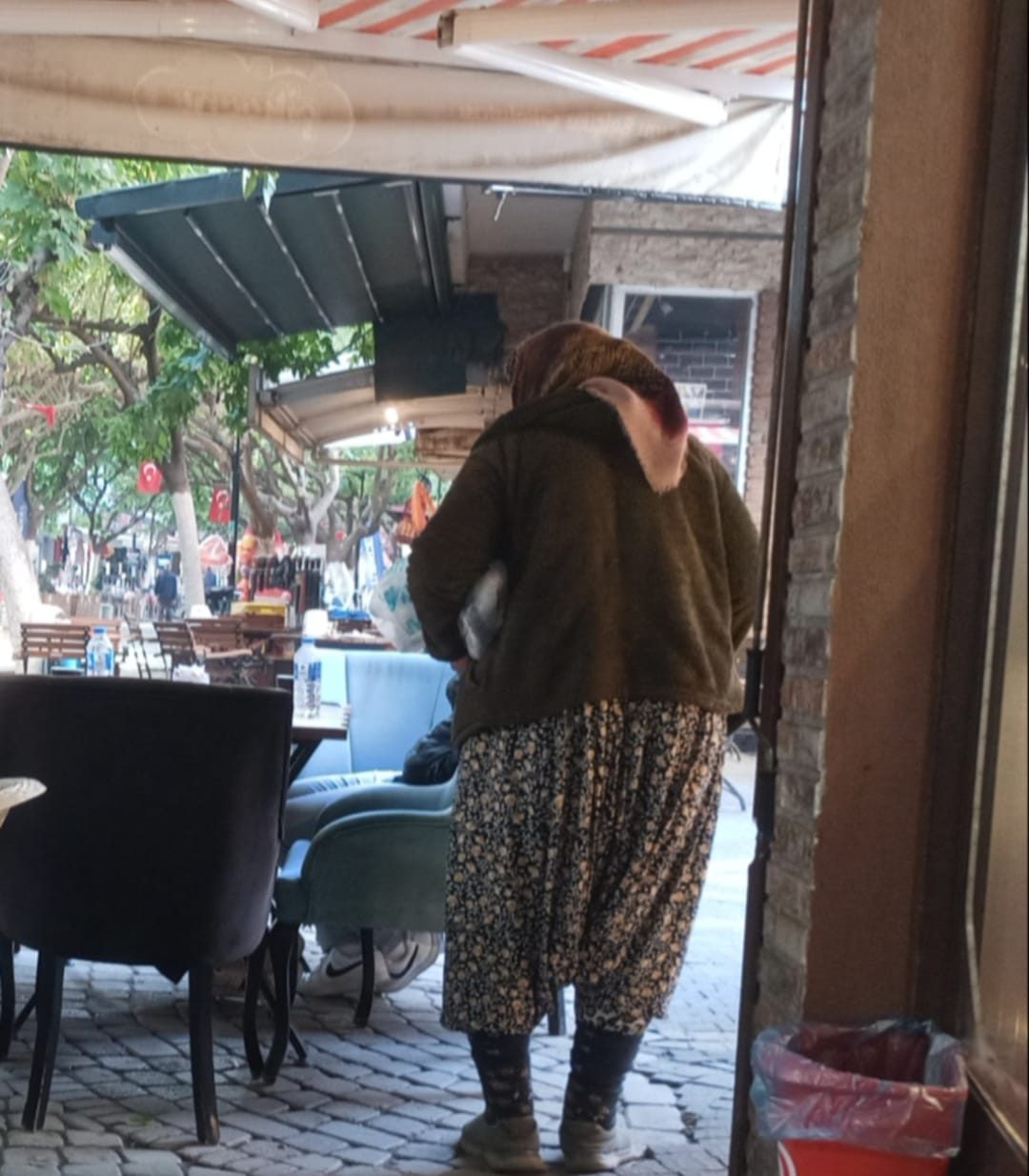 İNCİRLİOVA’DA DİLENCİ FURYASI DEVAM EDİYOR