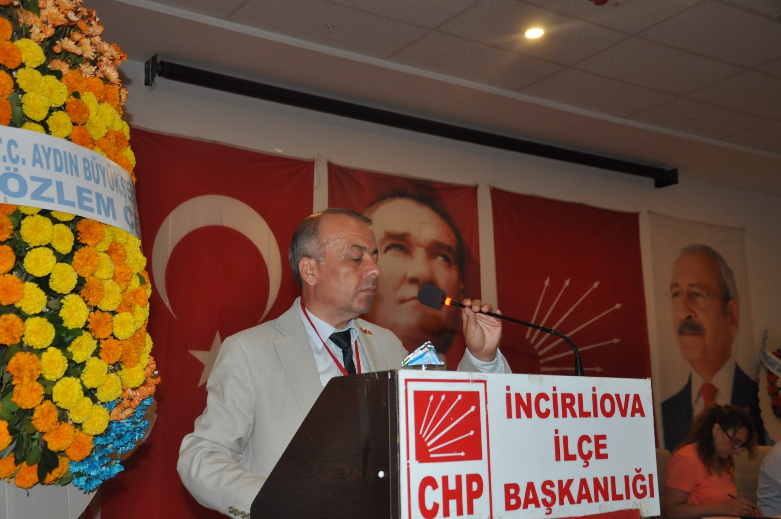İNCİRLİOVA CHP’DE ÜMİT YAŞAR DÖNEMİ