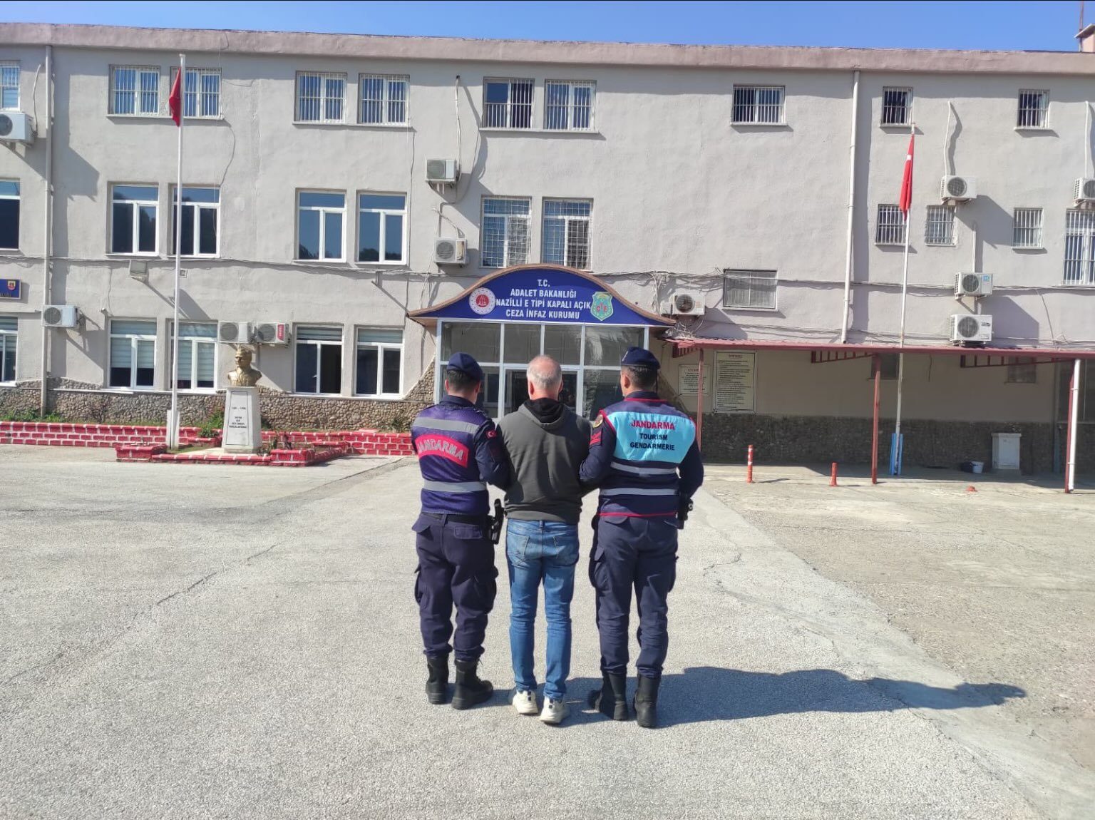 FETÖ/PDY Üyesi Şahıs Jandarma Operasyonuyla Yakalandı