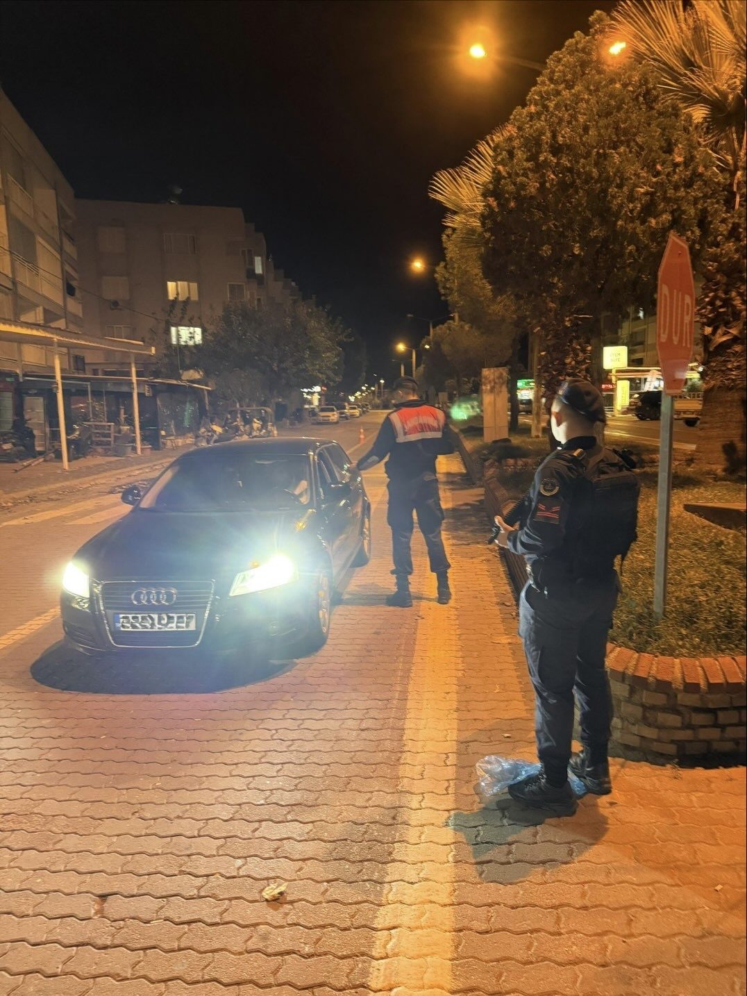 ÇEMBER-123 Operasyonu: İl Genelinde 30 Şahıs Yakalandı